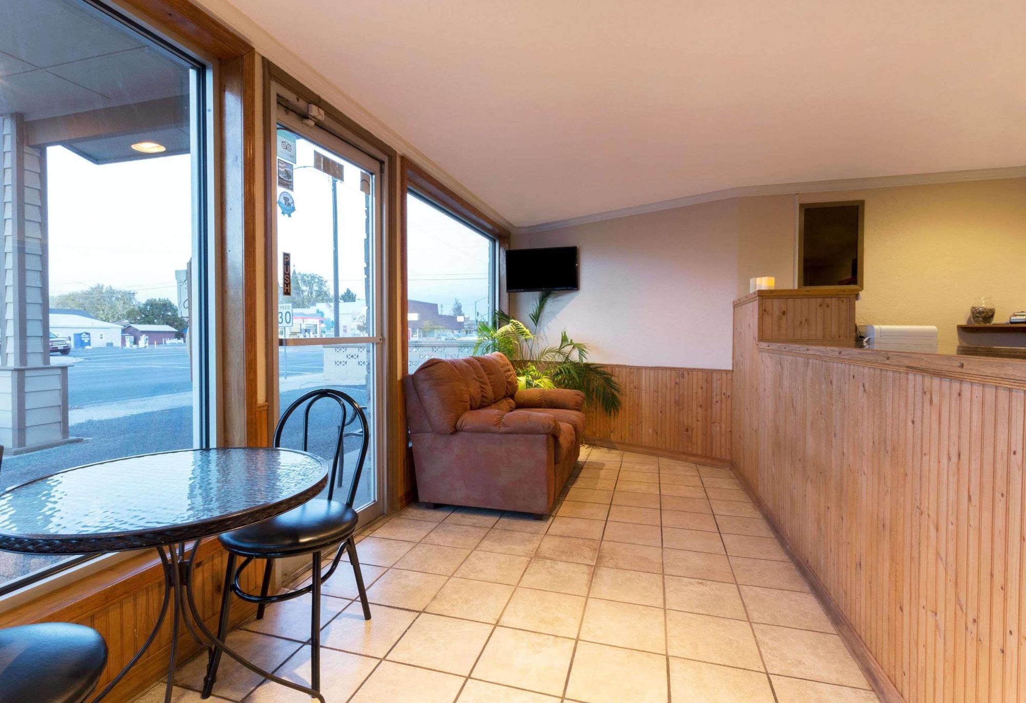 Knights Inn - Baker City Zewnętrze zdjęcie